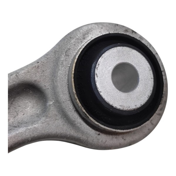 Braço Suspensão Traseira C180 2017 A20409 (usado)