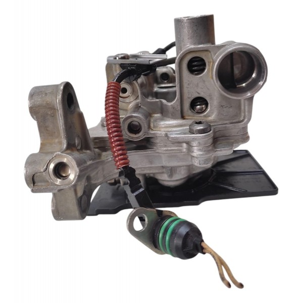 Bomba  Óleo Volvo Xc60 T5 V40 31670242