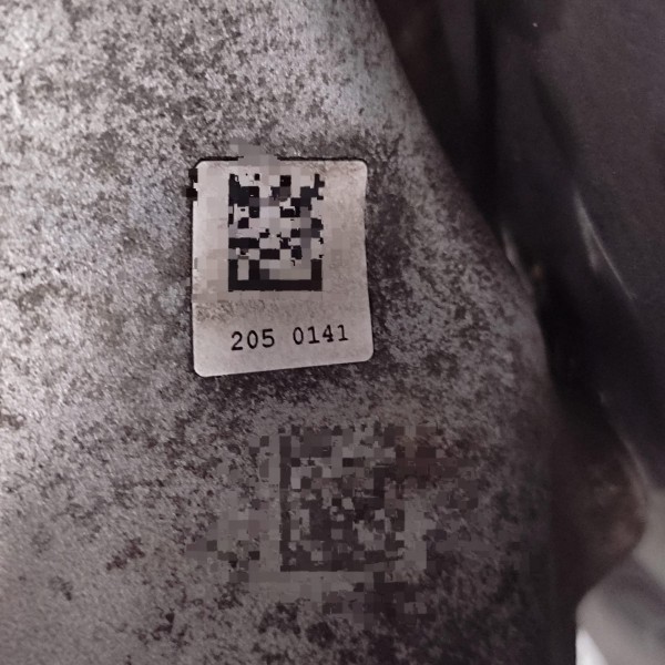 Montante Com Cubo Roda Tras. Ld Mercedes C180 2018