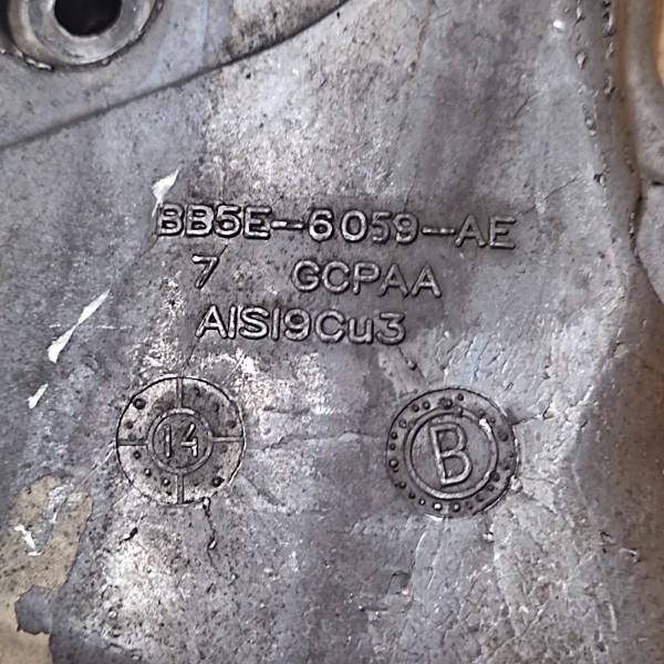 Tampa Frontal Motor Evoque 2.0 Turbo Bb5e6059ae